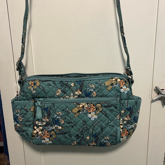 Vera Bradley Crossbody and wallet - Picture 3 of 7